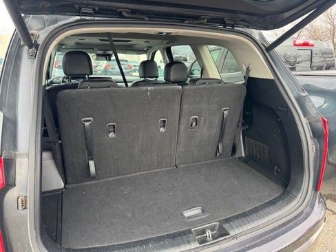 Used 2025 Kia Telluride S image 14