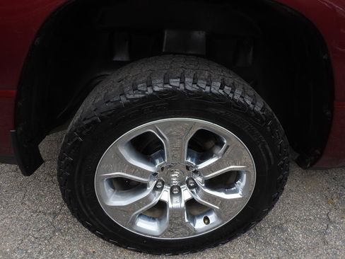 Used 2021 RAM 1500 Big Horn AWD/4WD image 19