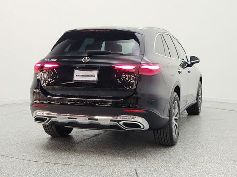 Certified 2026 Mercedes-Benz GLC 300 image 6