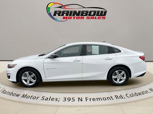 Used 2023 Chevrolet Malibu LS image 4