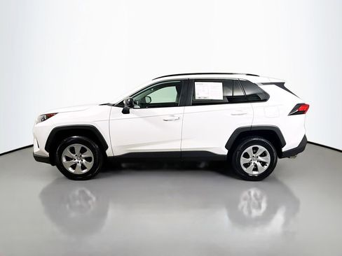 Certified 2021 Toyota RAV4 LE image 4