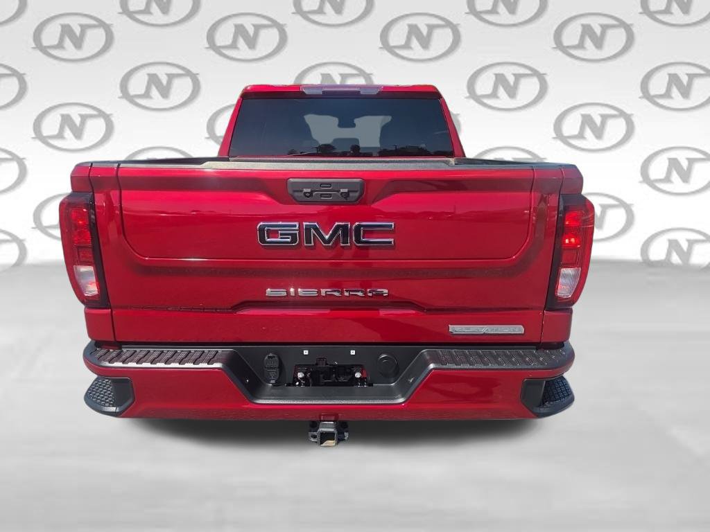 Used 2022 GMC Sierra 1500 Elevation w/ LPO, Elevation Black Package AWD/4WD image 14