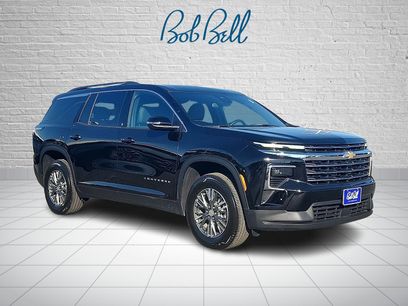 Certified 2025 Chevrolet Traverse LT