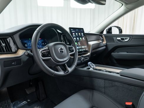 New 2026 Volvo XC60 B5 Core w/ Climate Package image 12