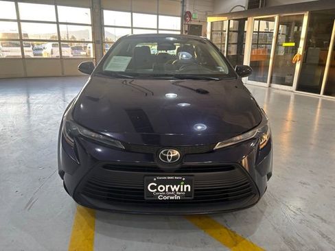 Used 2023 Toyota Corolla LE FWD image 3