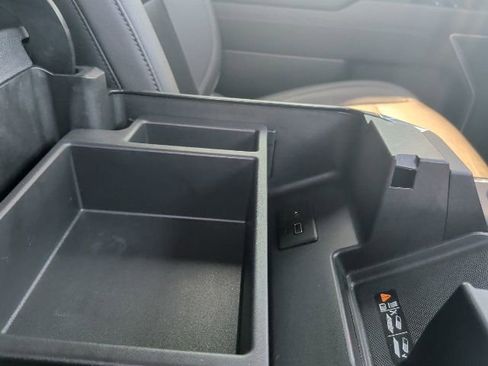 Used 2022 Chevrolet Silverado 1500 RST w/ Z71 Off-Road Package image 25