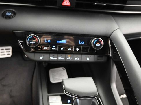 New 2026 Hyundai Elantra SEL Sport FWD image 20