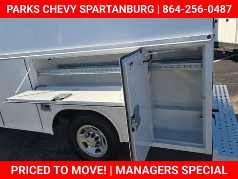 New 2025 Chevrolet Express 3500 w/ Power Convenience Package image 16