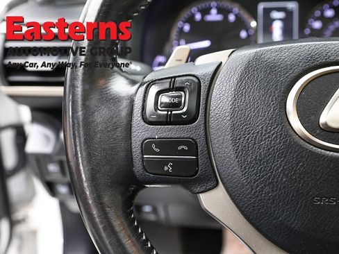 Used 2018 Lexus IS 300 AWD w/ Comfort Package image 15