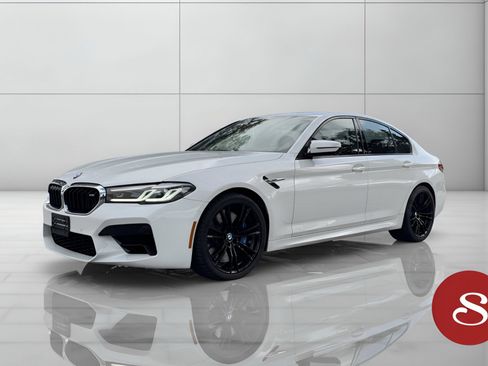 Used 2022 BMW M5 w/ Executive Package image 2