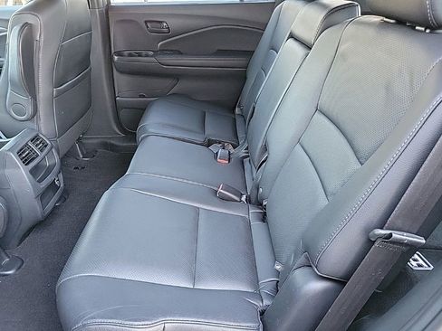 Used 2023 Honda Passport EX-L image 13