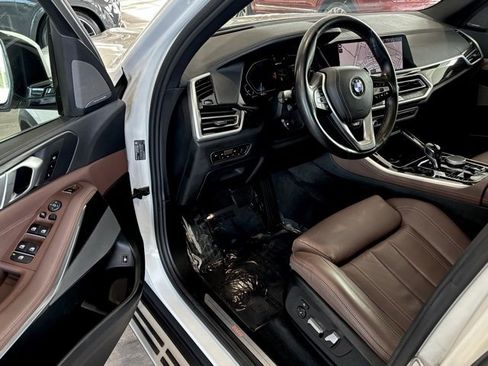 Used 2021 BMW X5 xDrive45e w/ Premium Package image 15