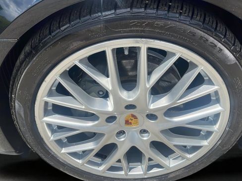 Used 2018 Porsche Panamera 4S w/ Premium Package AWD/4WD image 15