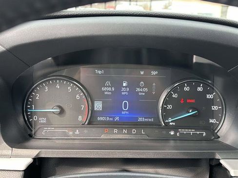 Used 2023 Ford Explorer XLT w/ Equipment Group 202A image 18