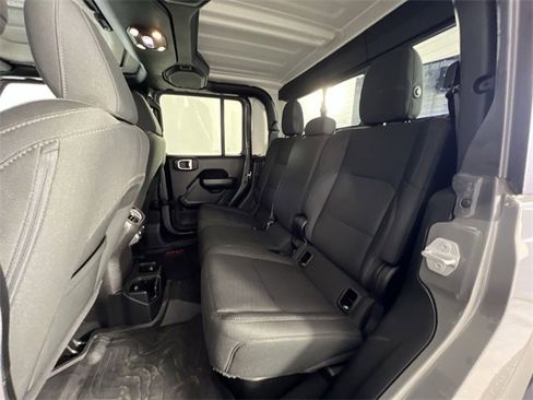 Used 2020 Jeep Gladiator Sport w/ Quick Order Package 24S image 26