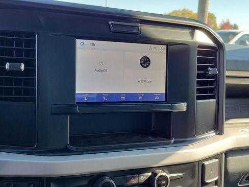 New 2025 Ford F450 XL w/ XL Chrome Package image 25