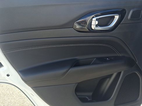 Used 2022 Jeep Compass High Altitude image 13