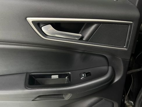 Used 2019 Ford Edge SEL w/ Equipment Group 201A image 54