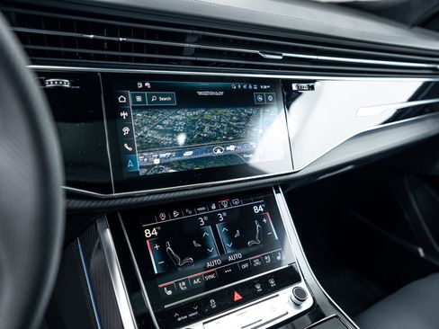 New 2026 Audi RS Q8 performance image 11