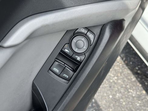 Used 2020 Chevrolet Camaro LT image 11