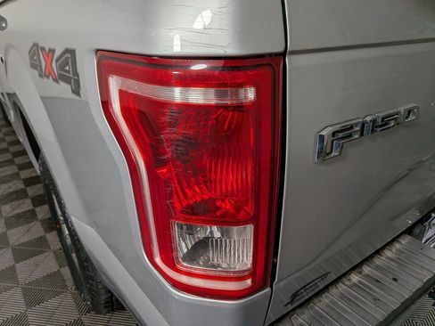 Used 2015 Ford F150 XLT w/ Equipment Group 302A Luxury image 11