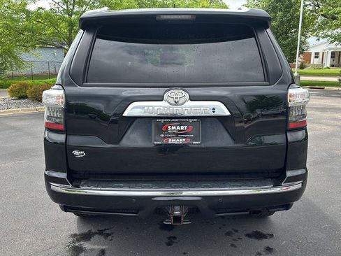 Used 2018 Toyota 4Runner Limited AWD/4WD image 19