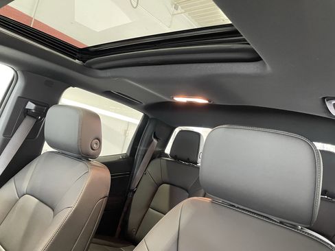 New 2026 GMC Canyon Elevation w/ Convenience Package image 13