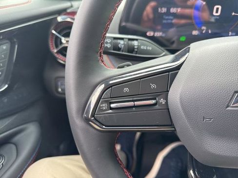 New 2025 Chevrolet Blazer EV RS image 18