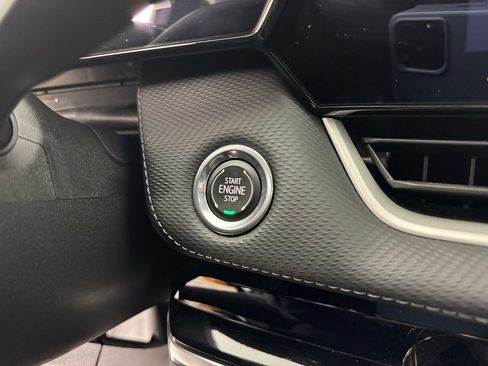 Used 2026 Chevrolet Equinox LT w/ Midnight Edition image 19