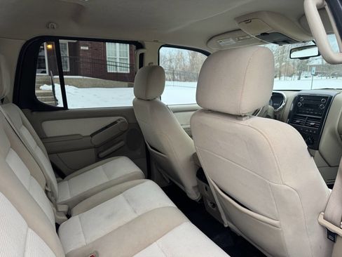 Used 2008 Ford Explorer Sport Trac XLT image 22