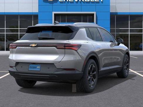 New 2026 Chevrolet Equinox EV LT image 4