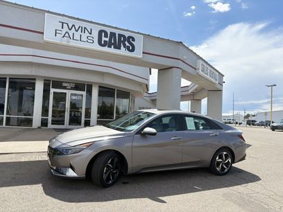 Used 2021 Hyundai Elantra Limited