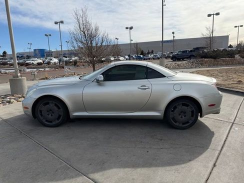 Used 2002 Lexus SC 430 Convertible image 4