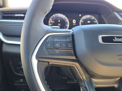 New 2025 Jeep Grand Cherokee Laredo X image 33