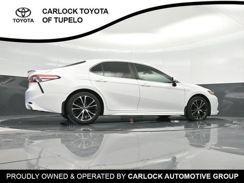 Used 2020 Toyota Camry SE FWD image 28