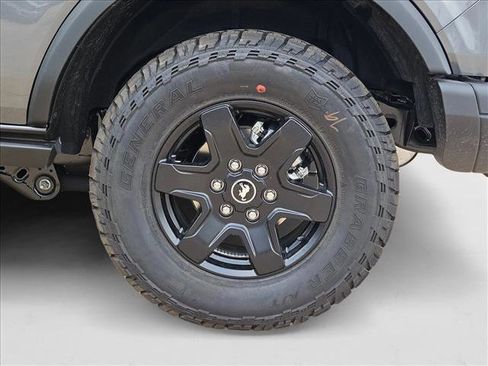 New 2025 Ford Bronco Big Bend w/ Black Diamond Package image 10