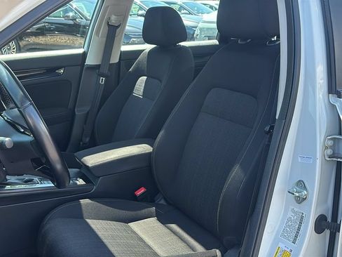Used 2023 Honda Civic EX image 10
