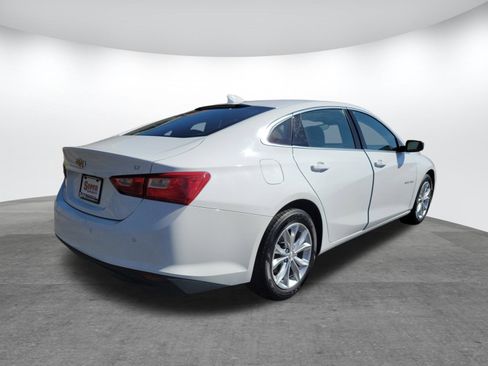 Used 2025 Chevrolet Malibu LT image 24
