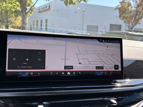 Used 2026 BMW X5 xDrive40i w/ M Sport Package image 28