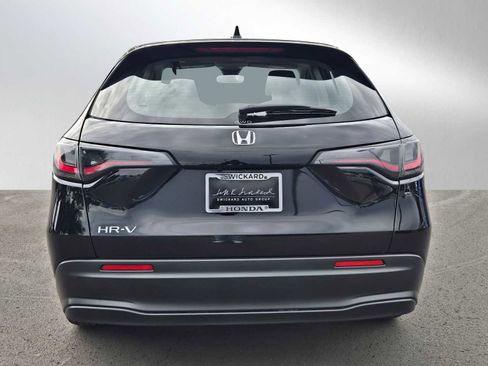 Used 2023 Honda HR-V LX image 4