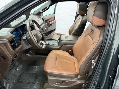 Used 2023 Ford Expedition Max King Ranch AWD/4WD image 12