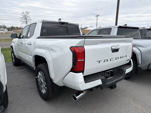 New 2026 Toyota Tacoma Limited AWD/4WD image 5