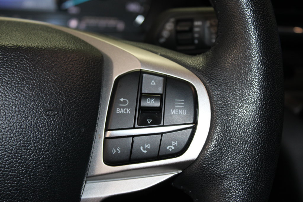 Used 2024 Ford Explorer Limited AWD/4WD image 46