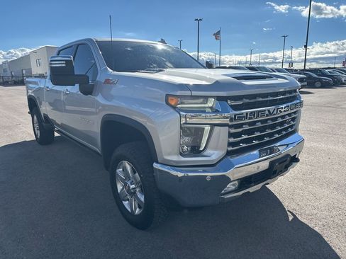 Used 2022 Chevrolet Silverado 2500 LTZ w/ LTZ Plus Package AWD/4WD image 3