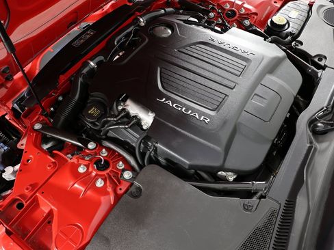 Used 2022 Jaguar F-TYPE R-Dynamic image 34