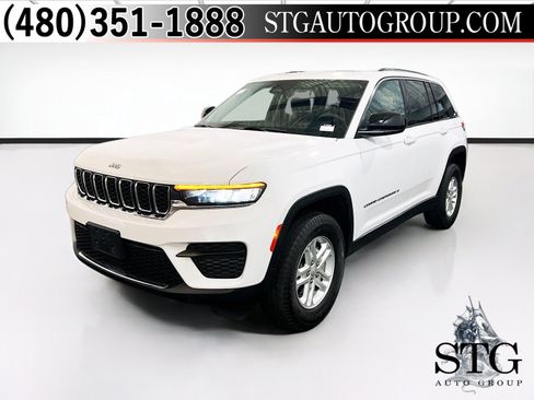 Used 2023 Jeep Grand Cherokee Laredo w/ Luxury Tech Group I RWD image 1