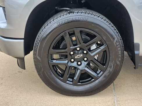 Used 2026 Chevrolet Silverado 1500 Custom RWD image 17