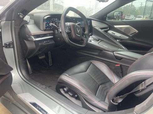 Used 2023 Chevrolet Corvette Stingray Premium Cpe w/ Z51 Performance Package RWD image 6
