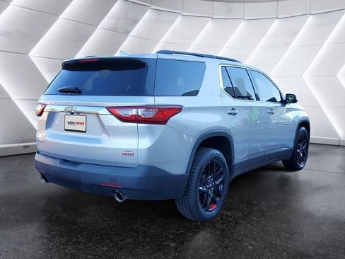 Used 2021 Chevrolet Traverse LT AWD/4WD image 4