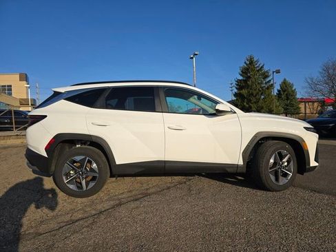 Certified 2025 Hyundai Tucson SEL image 16